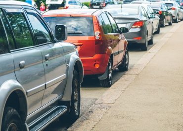 Online vs In-Person Driving School: Which Is Better?